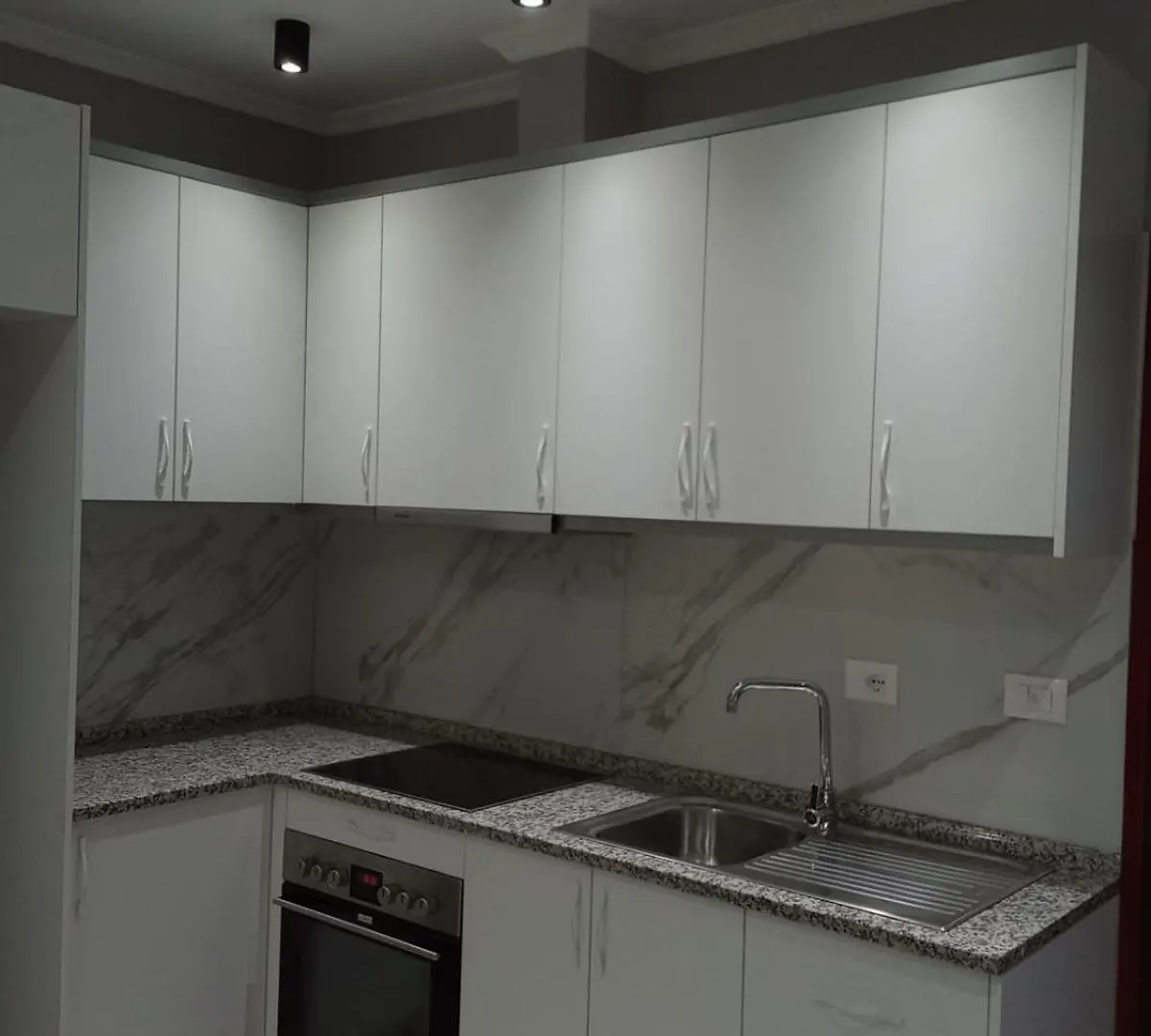 Luxury Apartment Close To The Beach Durres